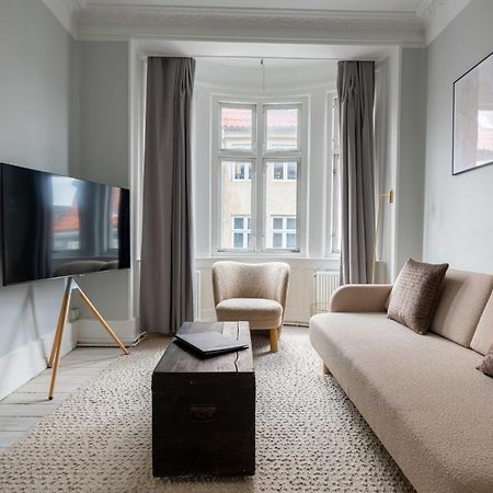 Super Central 2Br Apartment In Old Town Kopenhagen Bagian luar foto