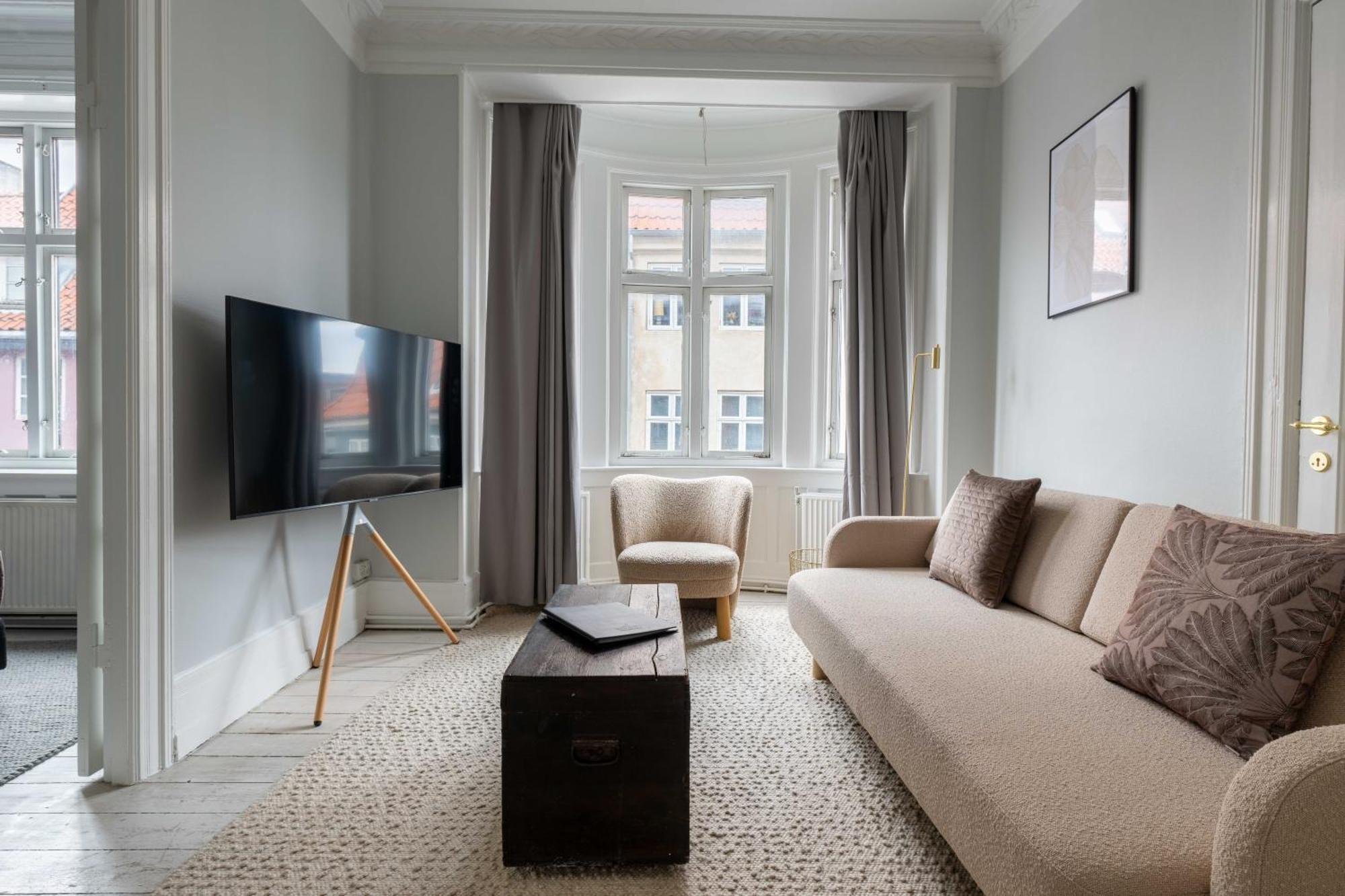 Super Central 2Br Apartment In Old Town Kopenhagen Bagian luar foto