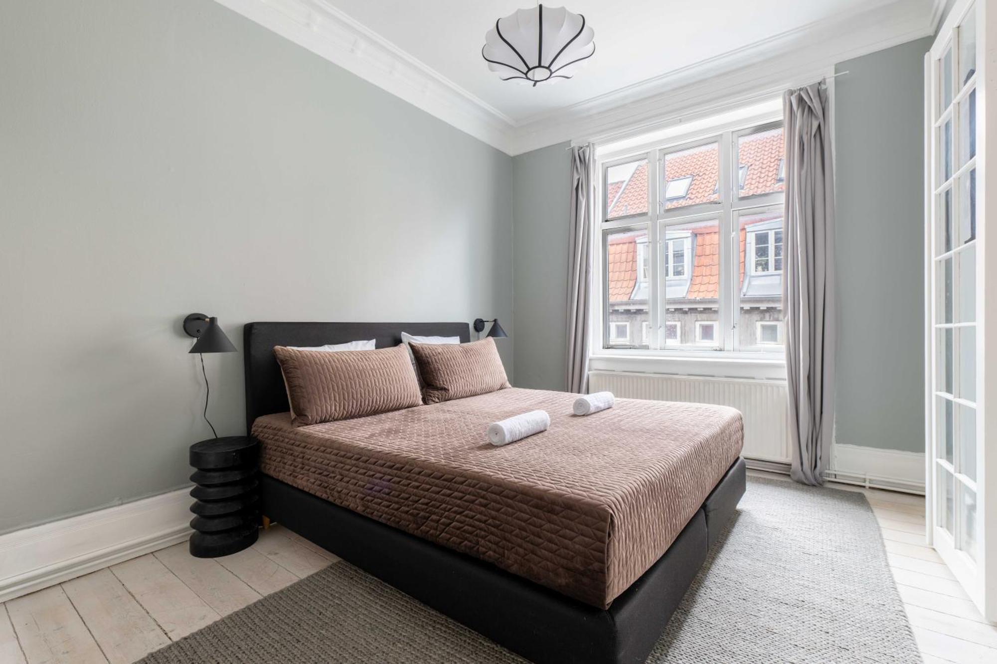 Super Central 2Br Apartment In Old Town Kopenhagen Bagian luar foto