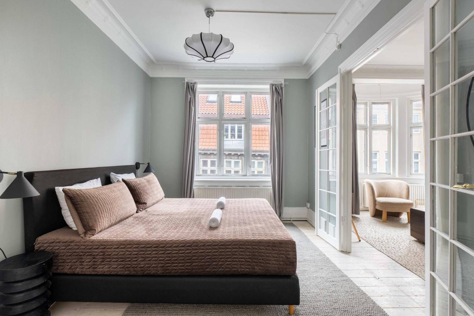 Super Central 2Br Apartment In Old Town Kopenhagen Bagian luar foto