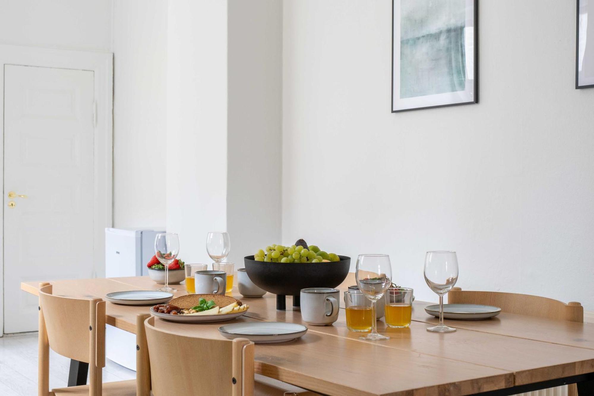 Super Central 2Br Apartment In Old Town Kopenhagen Bagian luar foto