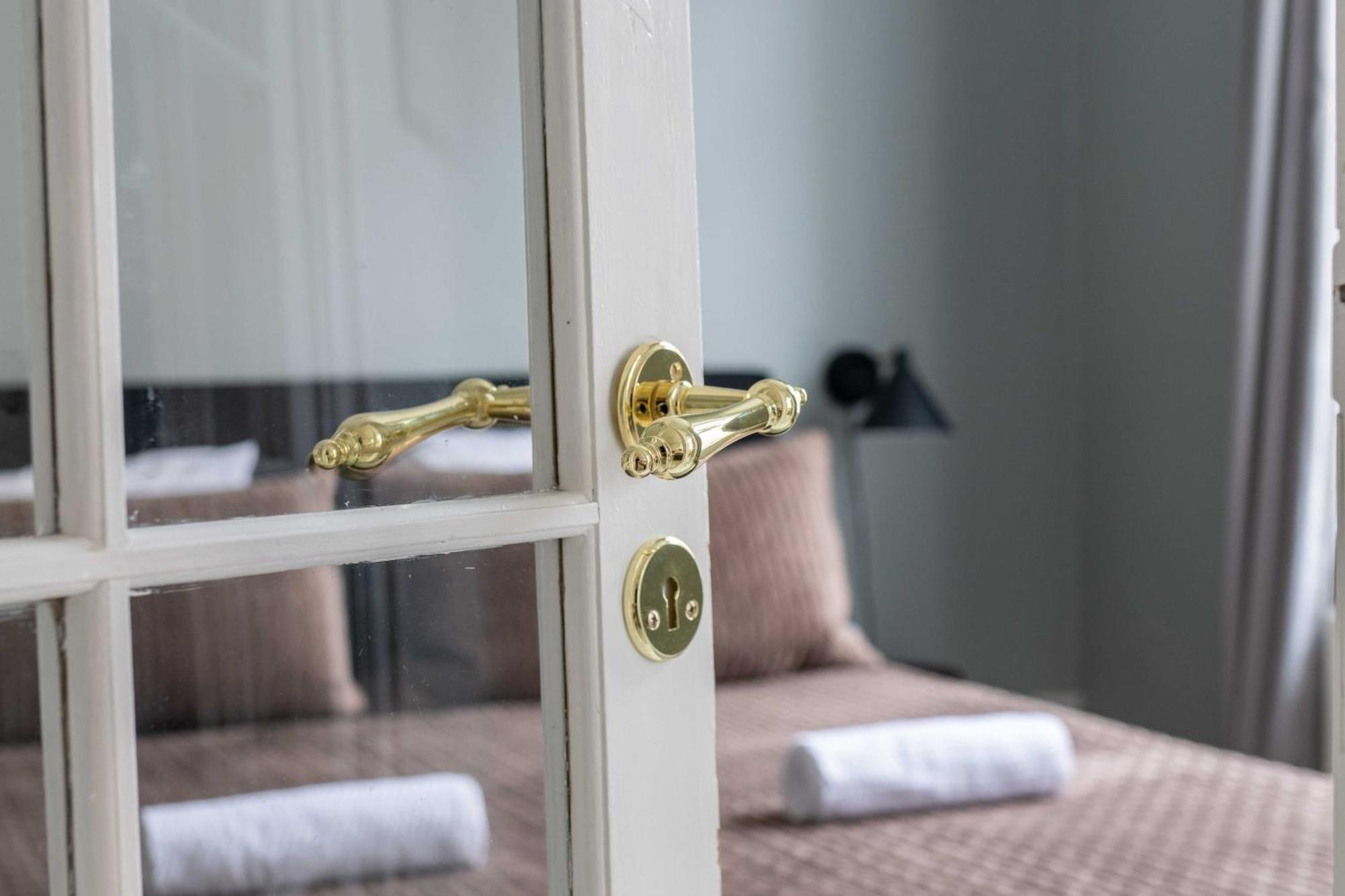 Super Central 2Br Apartment In Old Town Kopenhagen Bagian luar foto